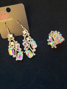 Pastel Gold Iridescent Earrings