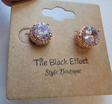 Load image into Gallery viewer, Rose gold jewel Earrings
