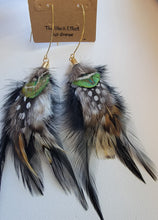 Load image into Gallery viewer, Feather Earrings
