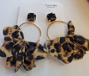 Leopard Flower Fluffy Hoops