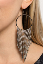 Load image into Gallery viewer, PAPARAZZI Streamlined Shimmer - Black Earrings
