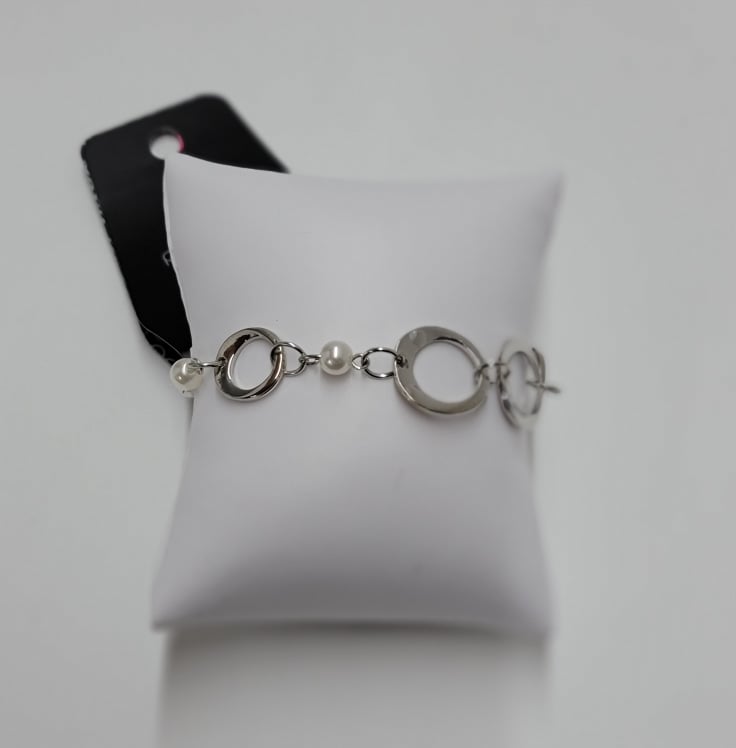 PAPARAZZI PEARL SILVER DAINTY BRACELET