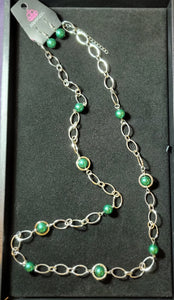 PAPARAZZI Silver Green Mystic Necklace