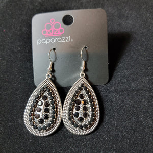 PAPARAZZI Interstellar Idol - Silver Earrings