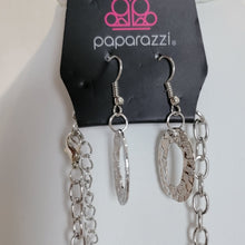 Load image into Gallery viewer, PAPARAZZI TEXTURED LONG SILVER LINKED NECKLACE
