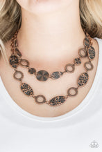 Load image into Gallery viewer, PAPARAZZI Trippin On Texture - Copper NECKLACE
