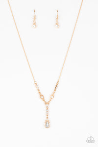 PAPARAZZI Diva Dazzle - Gold Necklace