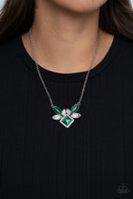 Load image into Gallery viewer, PAPARAZZI Amulet Avenue - Green 925
