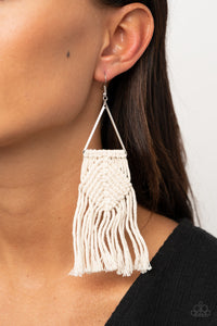 PAPARAZZI Macrame Jungle - White