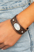 Load image into Gallery viewer, PAPARAZZI Sage Sanctuary - Copper Bracelet
