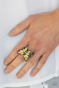 PAPARAZZI Fluttering Fashionista - Yellow RING