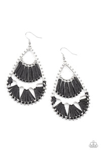 PAPARAZZI  Samba Scene - Black EARRINGS