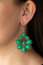 Load image into Gallery viewer, PAPARAZZI  In Crowd Couture - Green Earrings
