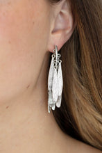 Load image into Gallery viewer, PAPARAZZI Pursuing The Plumes - Silver Earrings
