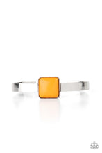 Load image into Gallery viewer, PAPARAZZI Prismatically Poppin - Orange Bracelet
