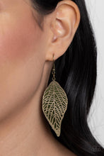 Load image into Gallery viewer, PAPARAZZI Leafy Luxury - Green Earrings
