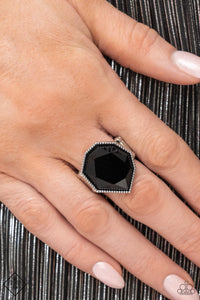 PAPARAZZI Dynamically Defaced - Black Ring