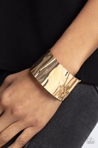 PAPARAZZI Modern Metallurgy - Gold BRACELETS