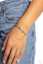 Load image into Gallery viewer, PAPARAZZI I Will Trust In You - Pink BRACELET
