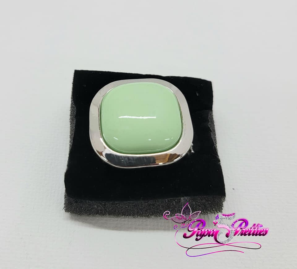 PAPARAZZI LIME GREEN RING