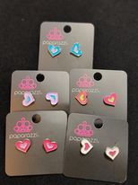 PAPARAZZI (SS) HEART SHAPED EARRINGS